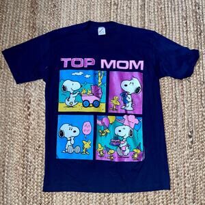 Vintage Snoopy Top Mom t-shirt